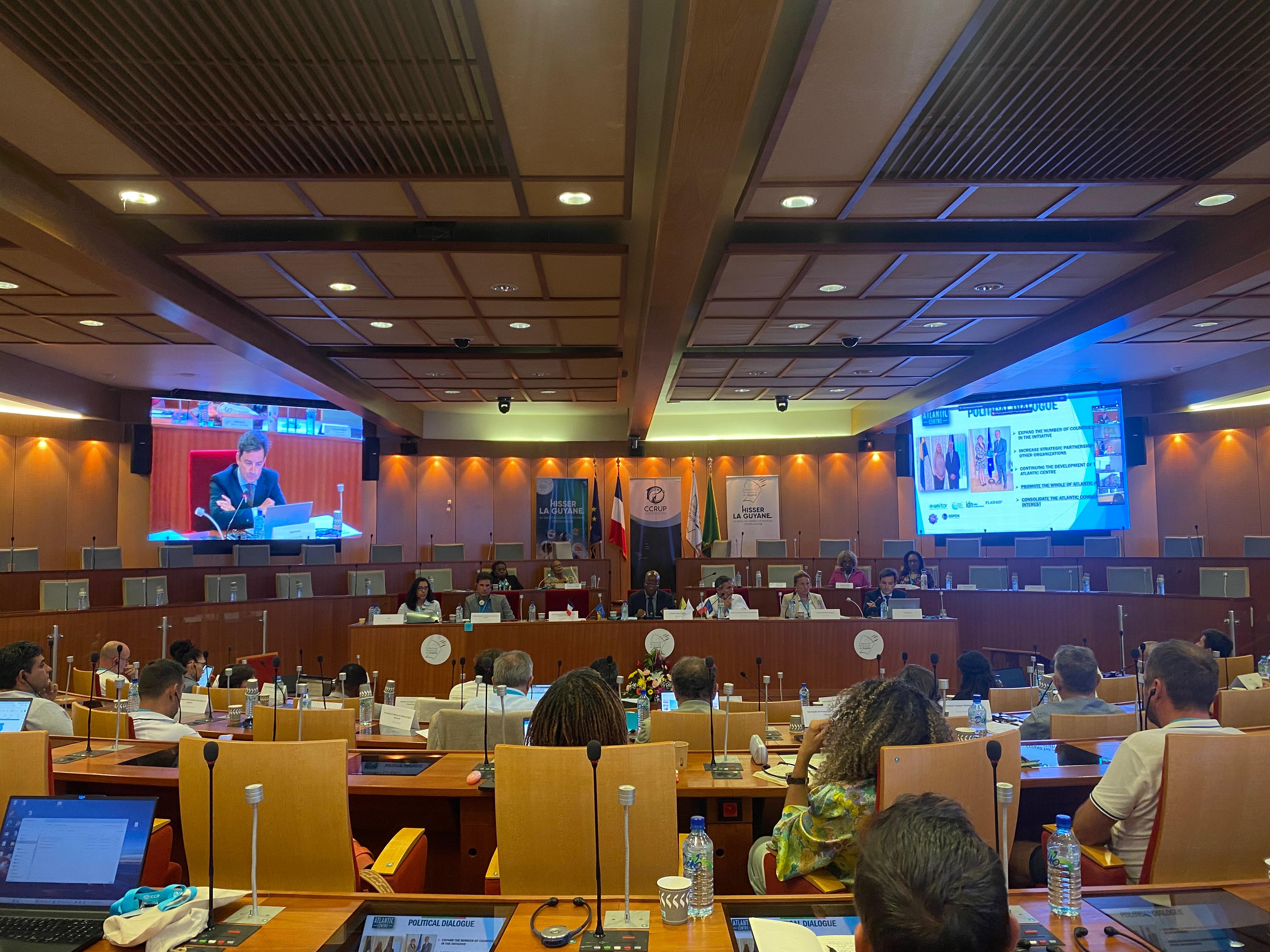 Imagem do Atlantic Centre em reuniões na Guiana Francesa