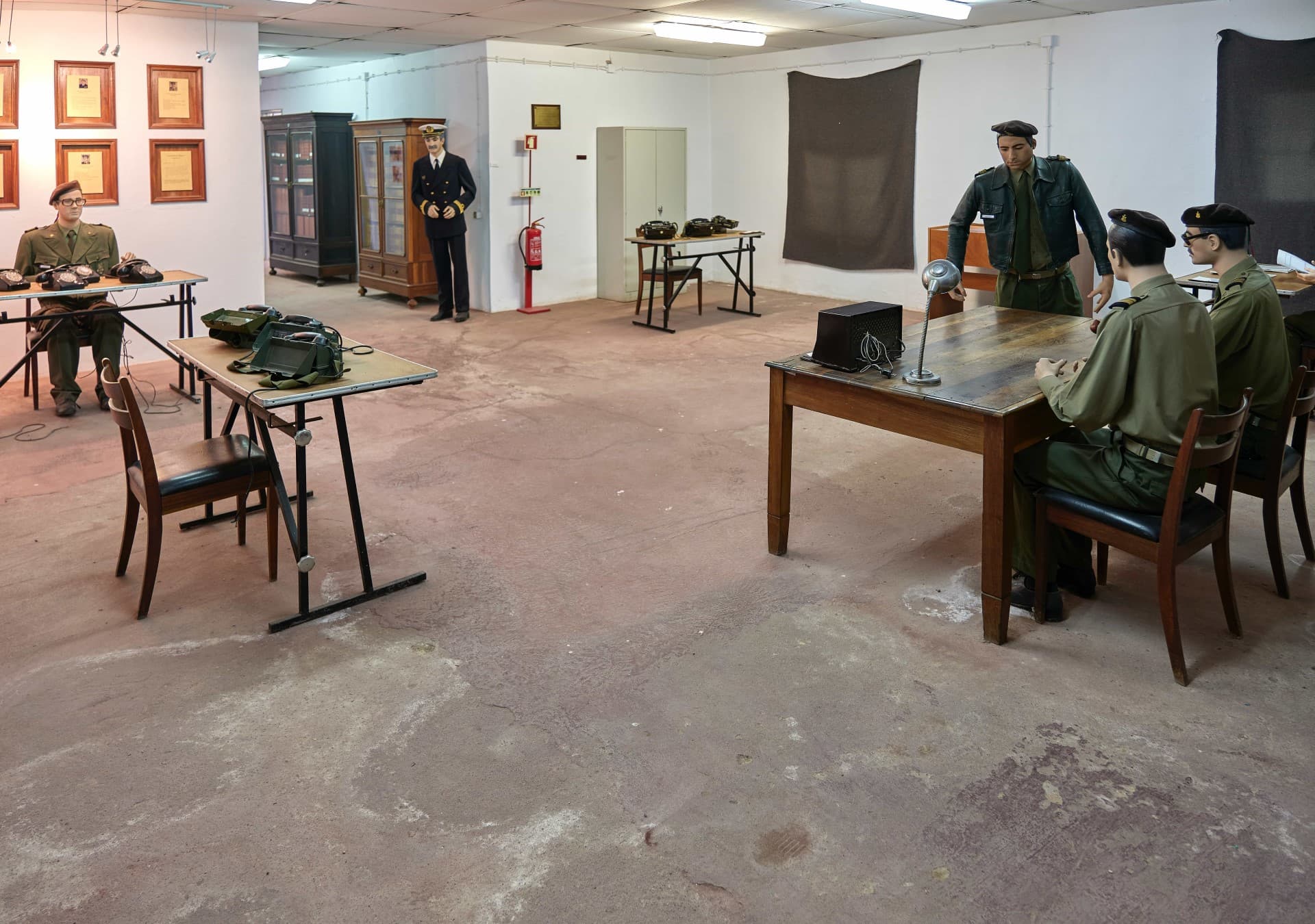 12. Sala do Posto de Comando.jpg