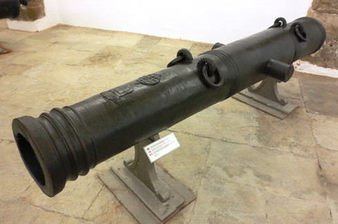 6 falcÆo ferro forjado pedreiro.jpg